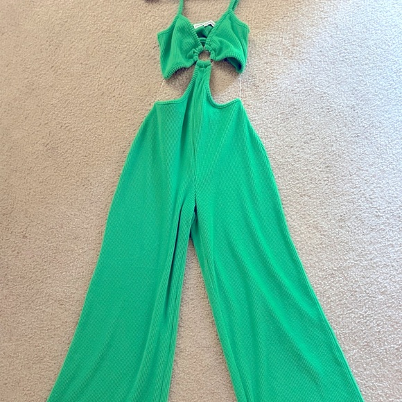 Summer Jumper!! ☀️ - Picture 1 of 4